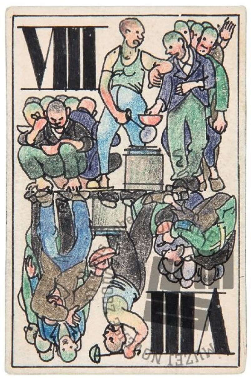 Spielkarte mit einer Schlange aus wartenden Häftlingen. Vorn steht ein Häftling mit Suppenkelle neben einem Kessel und schiebt den ersten in der Reihe mit dem Ellbogen zur Seite. Auf der anderen Seite der Spielkarte schlägt er einen Mithäftling mit der Kelle.