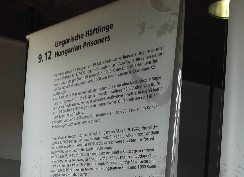 Informationstafel über ungarische Häftlinge in der Dauerausstellung. Foto der KZ-Gedenkstätte Dachau.